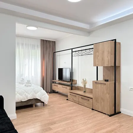 Apartment Center *